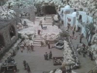 LA HERMANDAD DE LA SOLEDAD DEL PUENTE INAUGURA SU TRADICIONAL BEL�N