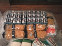 LA HERMANDAD DE LA SOLEDAD DEL PUENTE AL LADO DE LOS M�S DESFAVORECIDOS