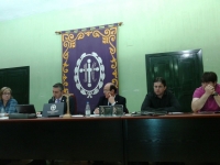 UN DESFILE DE PAZ Y CARIDAD PARA LOS ANALES DE LA HISTORIA DE LA HERMANDAD