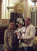 LA HERMANDAD IMPONE LA MEDALLA DE PLATA A LOS NI�OS DEL FUTURO