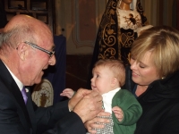 MEDALLA DE PLATA PARA LOS NI�OS DE LA HERMANDAD DEL �LTIMO A�O