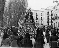 ANTONIO FERNNDEZ FERRERO PRONUNCIA SU ORACIN HACIA LA MADRE DE PAZ Y CARIDAD