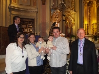 MEDALLA DE PLATA PARA LOS NIOS DE LA HERMANDAD DEL LTIMO AO
