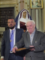 MERECIDO HOMENAJE DE LA HERMANDAD A SUS HERMANOS Y HERMANAS MS ANTIGUOS
