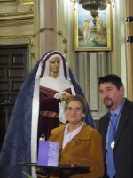 MERECIDO HOMENAJE DE LA HERMANDAD A SUS HERMANOS Y HERMANAS MS ANTIGUOS
